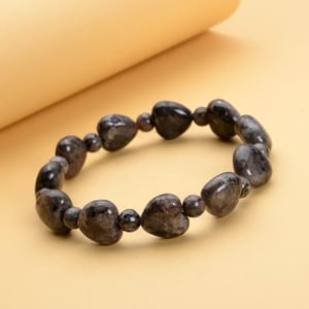Bracelet Natural Yooperlite Beaded 13 mm Heart Shaped gemstones Stretch Bracelet